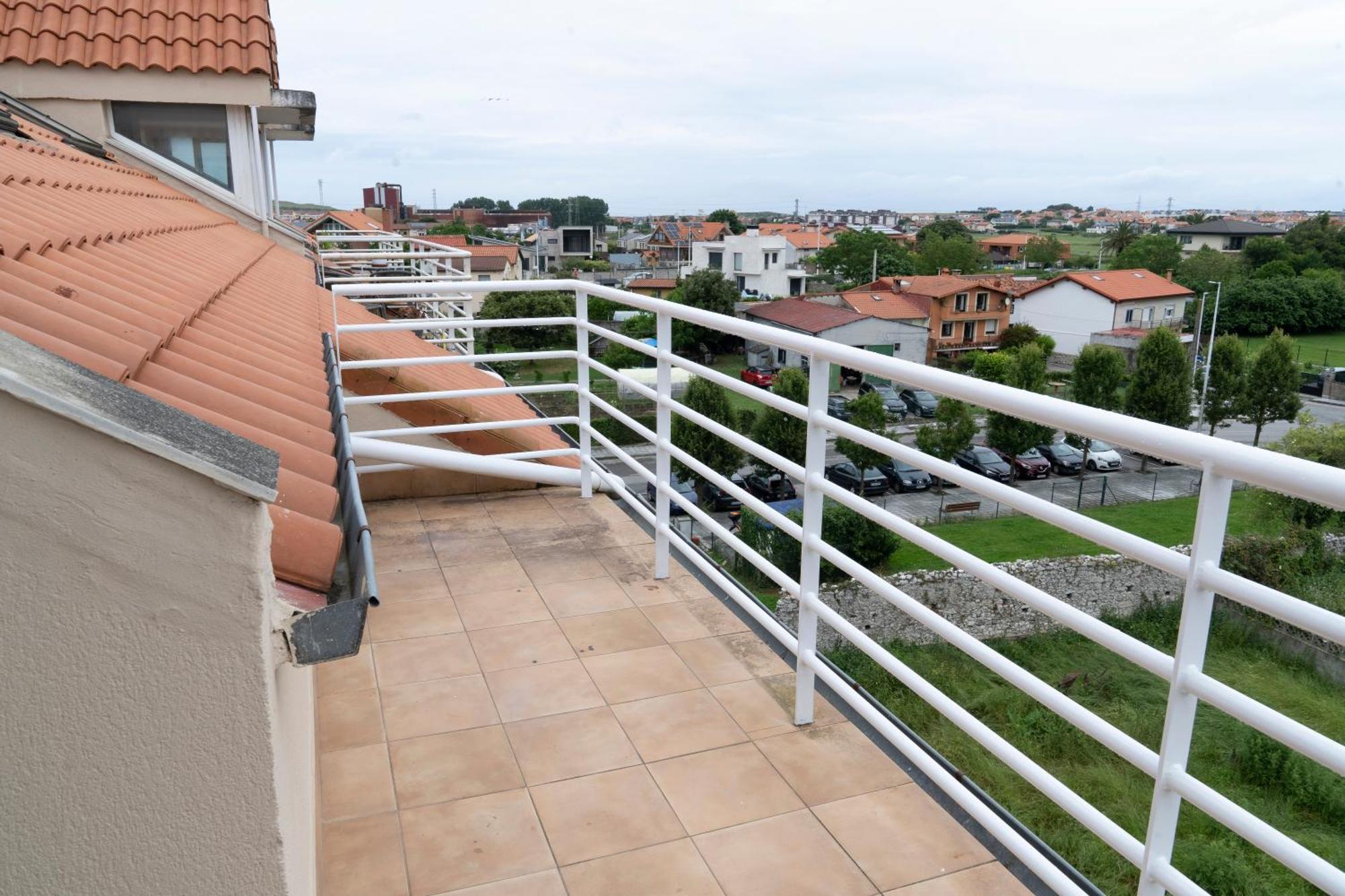 Appartement Atico Nuevo Con Piscina Cerca De Santander